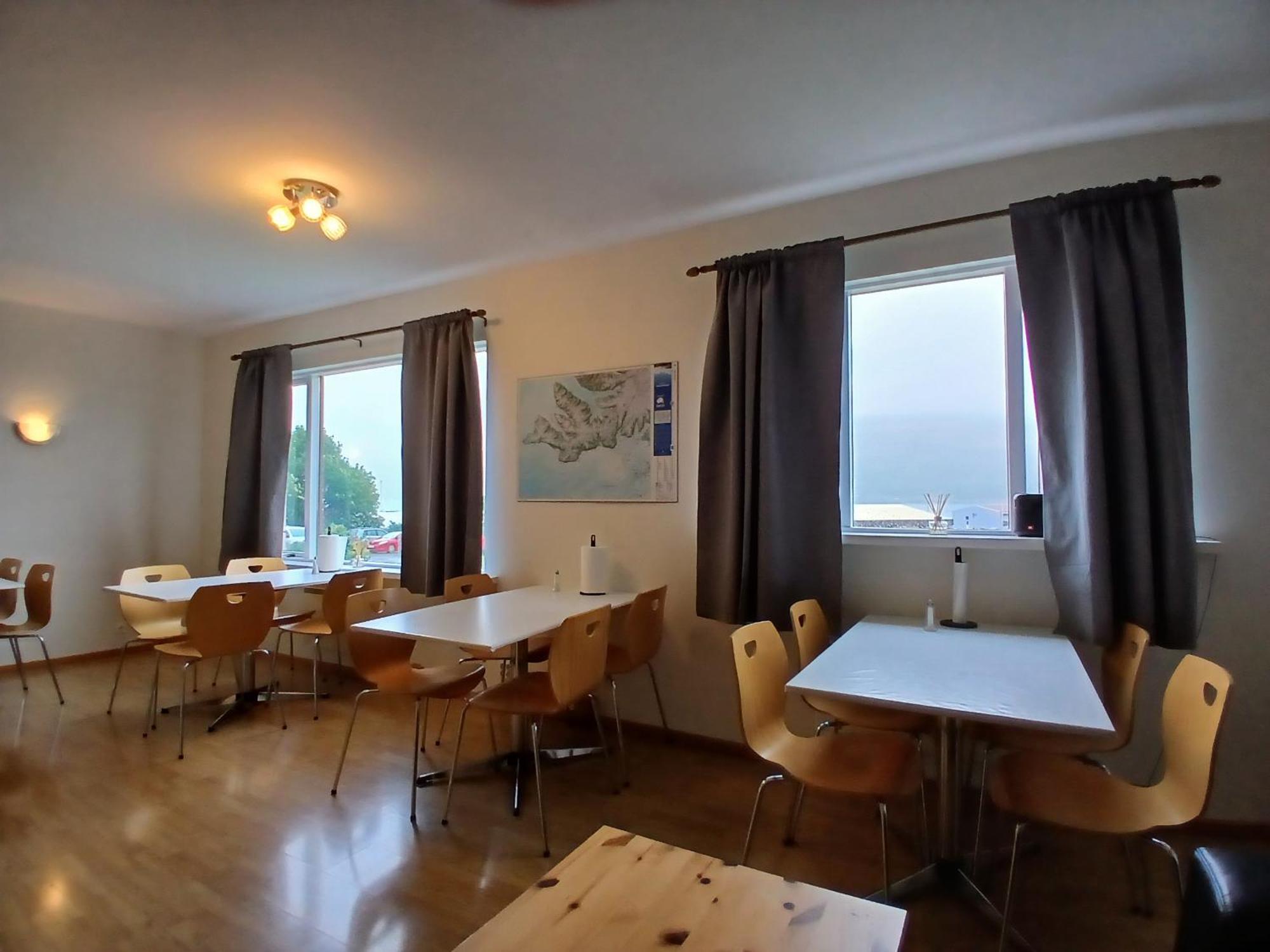 Guesthouse Talknafjoerthur 外观 照片
